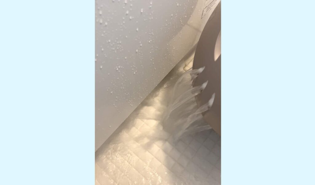 洗い終わったら排水します